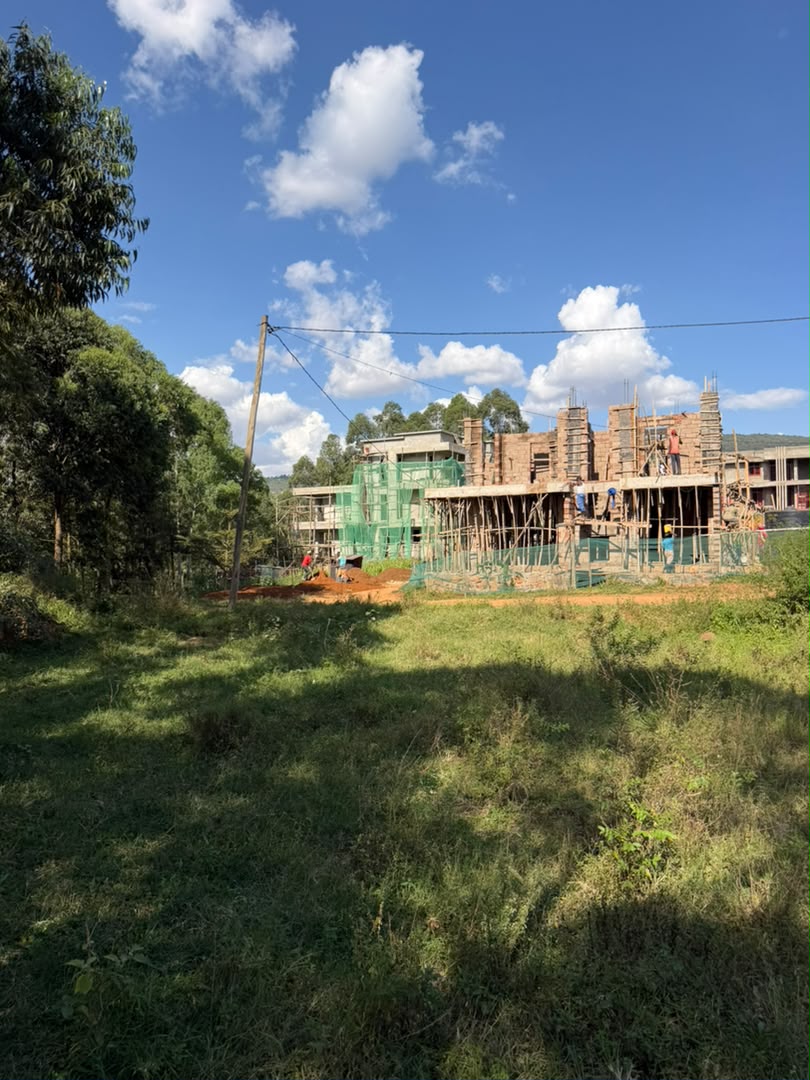 Affordable Plots for Sale Size: 340 Square Meters (340 m²) image 11