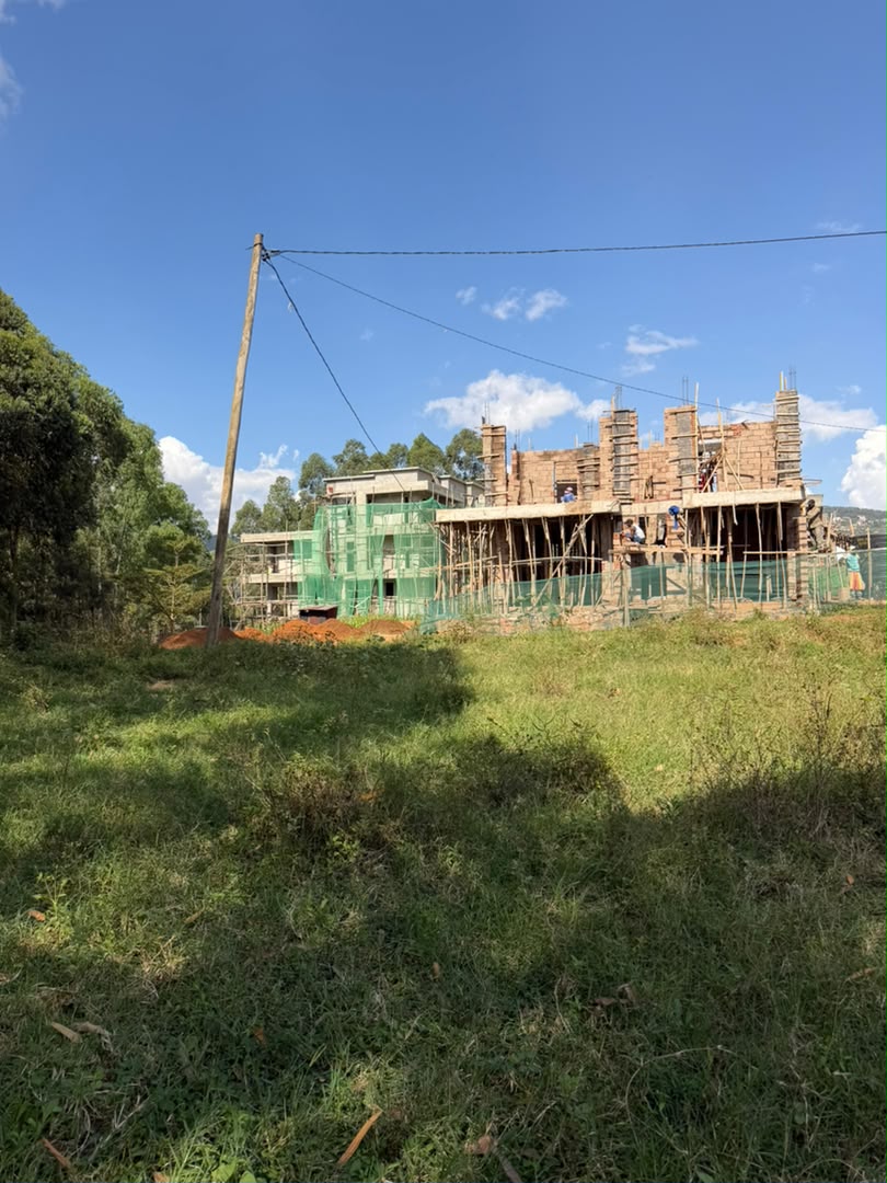 Affordable Plots for Sale Size: 340 Square Meters (340 m²) image 10