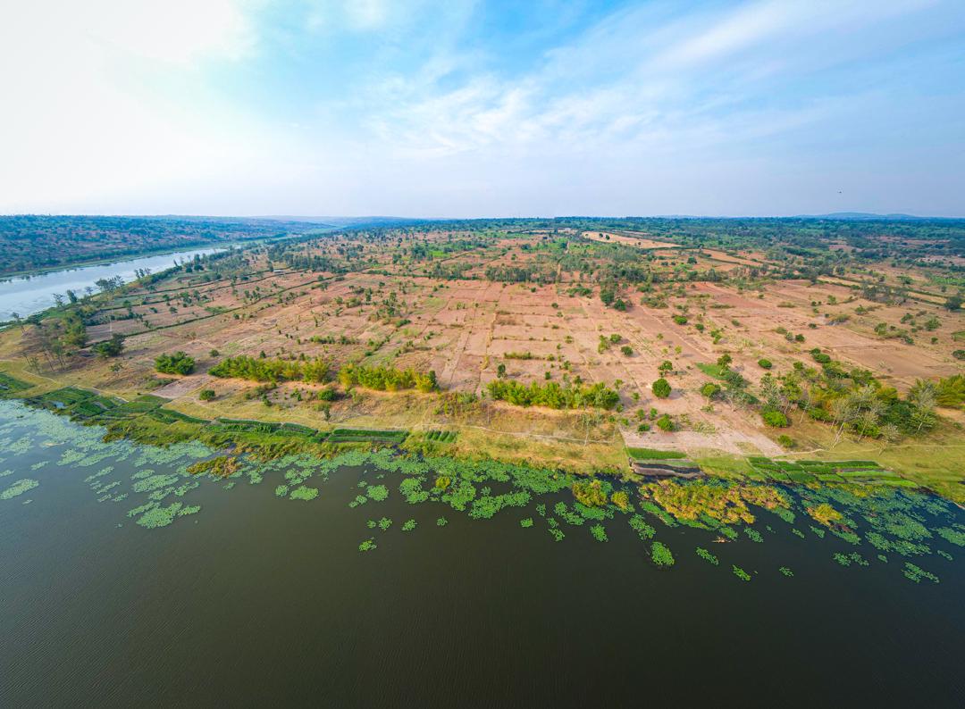 10,160sqm Lakeside Plot for Sale in Bugesera image 2