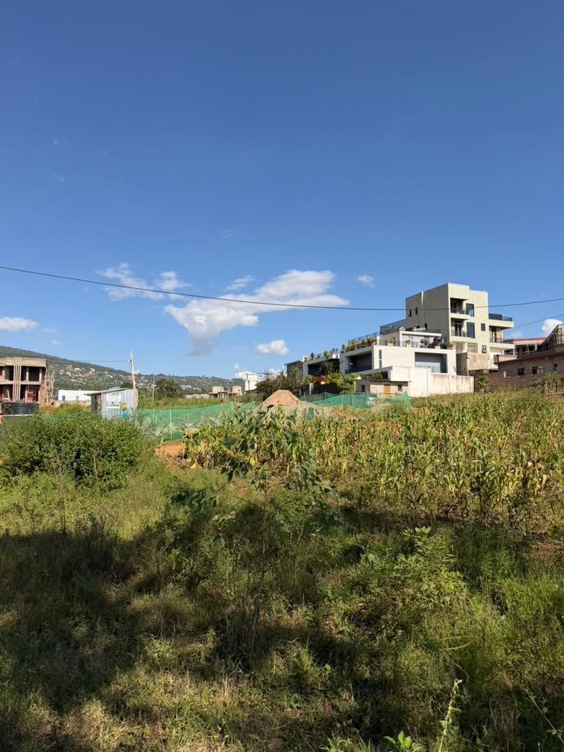 Affordable Plots for Sale Size: 340 Square Meters (340 m²) image 9