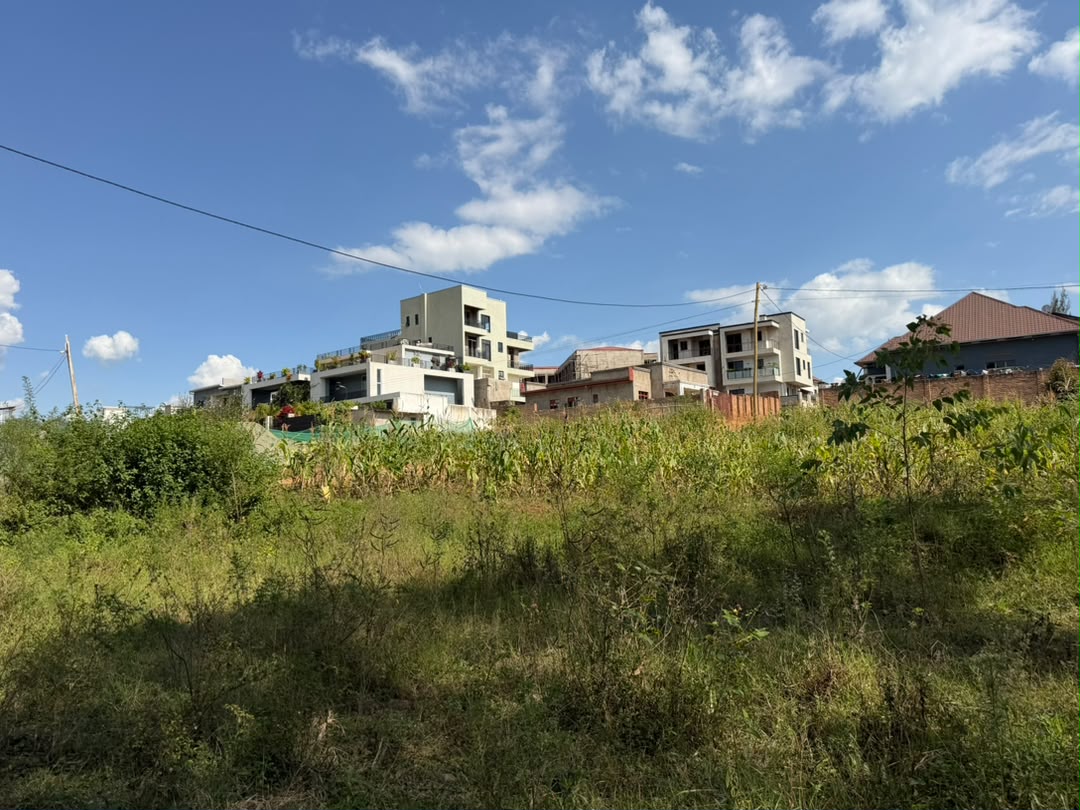 Affordable Plots for Sale Size: 340 Square Meters (340 m²) image 7